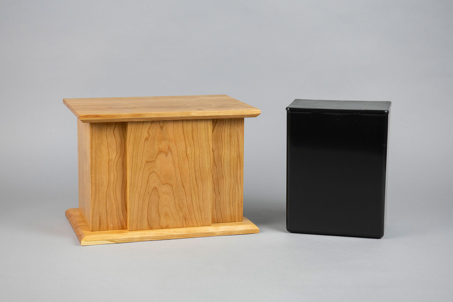 Cherry Cremation Urn in Candor Style, Large Adult Size