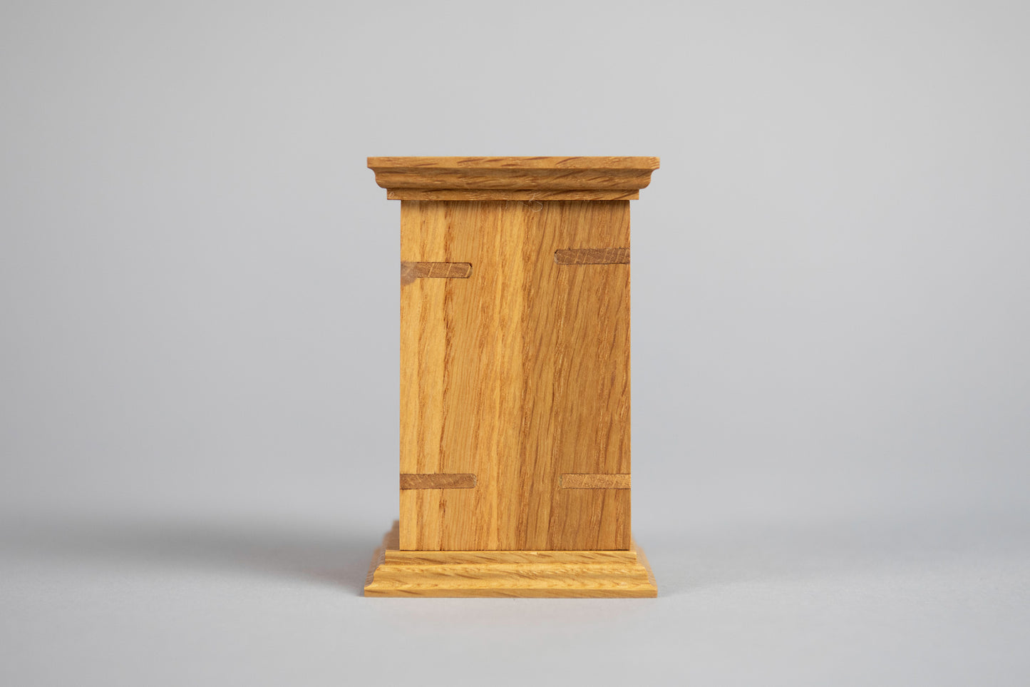 Quarter Sawn White Oak Cremation Urn in Craftsman Style, Sharing Size, Small Keepsake