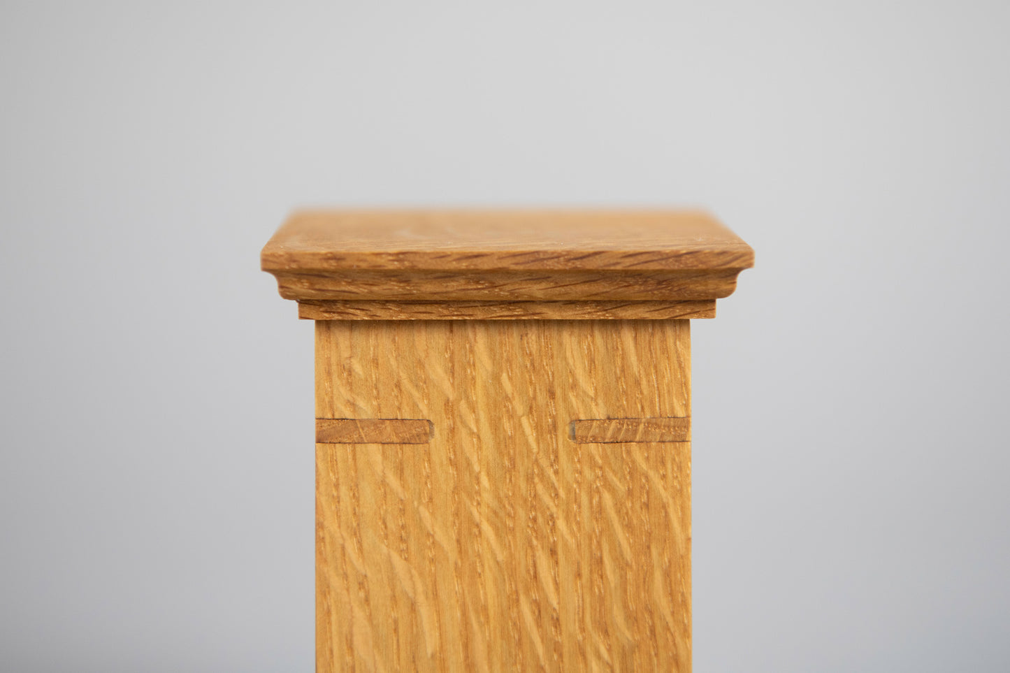 Quarter Sawn White Oak Cremation Urn in Craftsman Style, Sharing Size, Small Keepsake