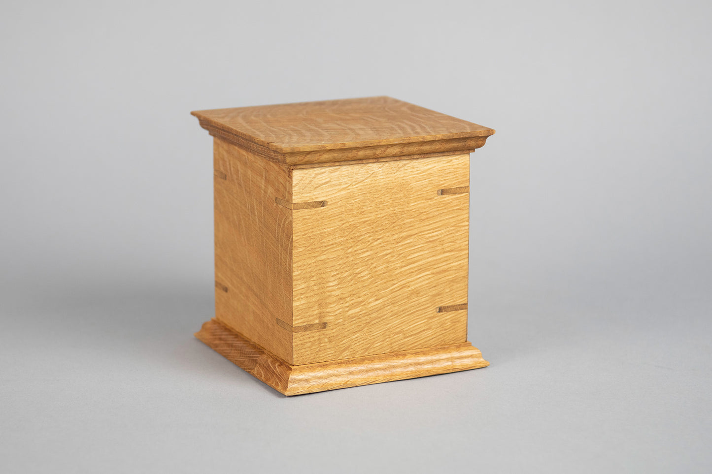 Quarter Sawn White Oak Cremation Urn in Craftsman Style, Sharing Size, Medium